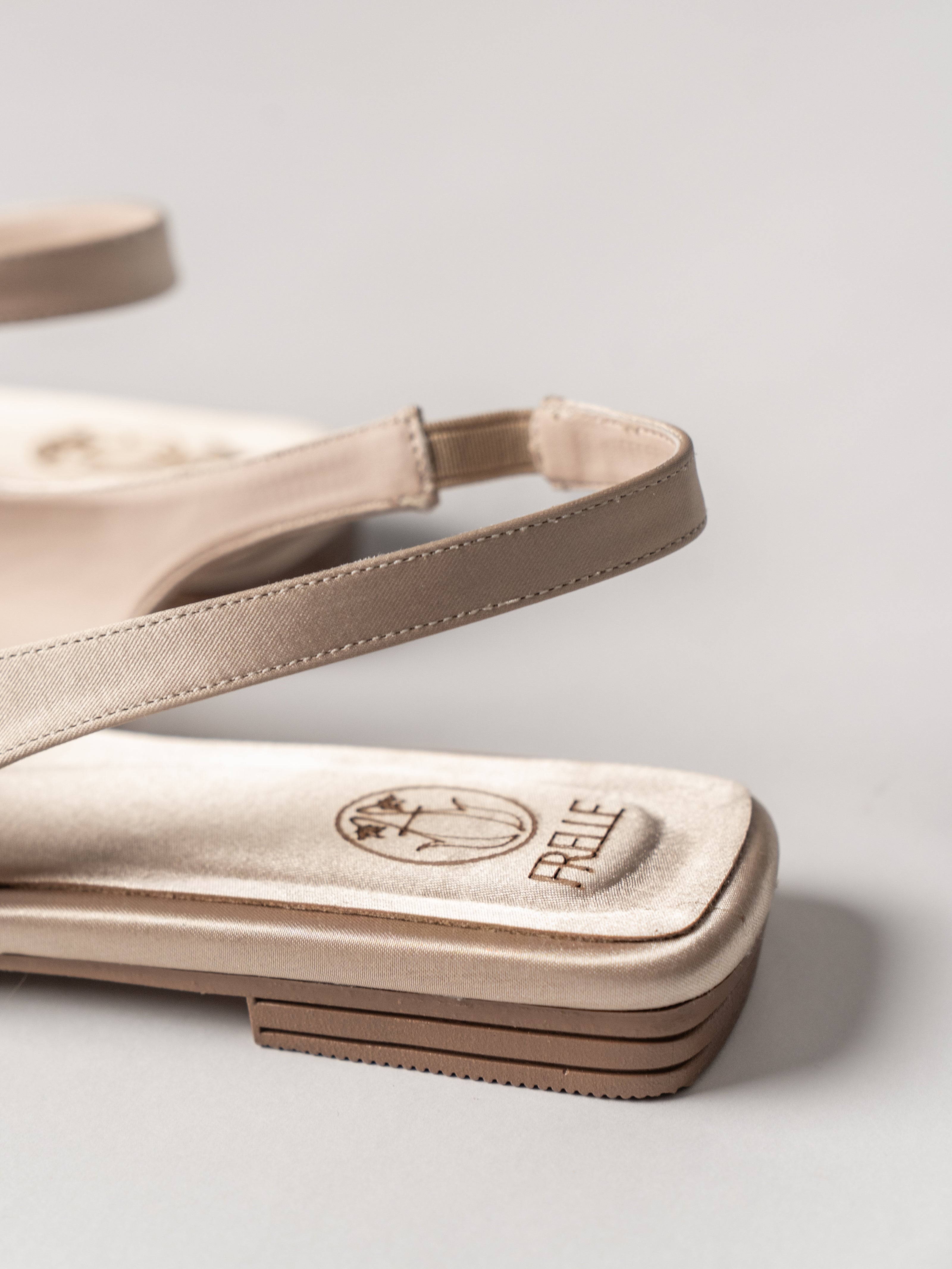 Sirocco slingback in Beige